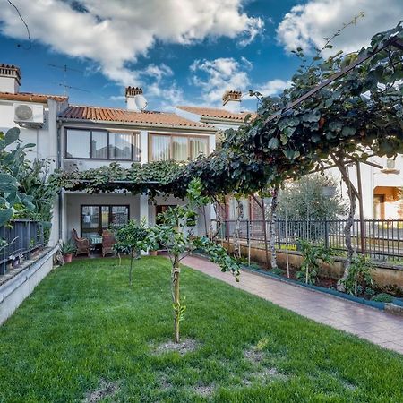 Apartment Lucijan Porec Exterior photo